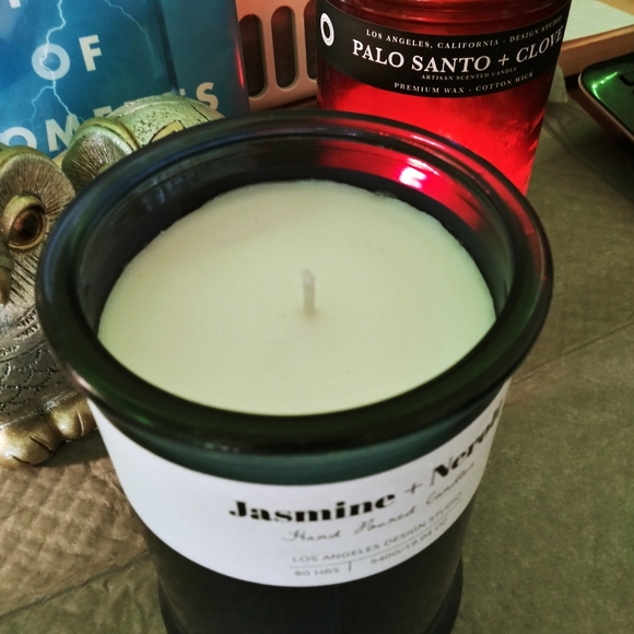 EAST WEST ARTISAN SCENTED CANDLE JASMINE + NEROLI 80 HRS / 19.04 OZ - Picture 4 of 6